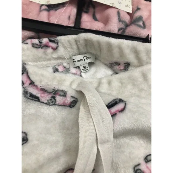 Fade Rose Women’s  Pajamas Shorts Size M Pink/ Ivory Color Intimate  Sleepwear - Picture 9 of 13